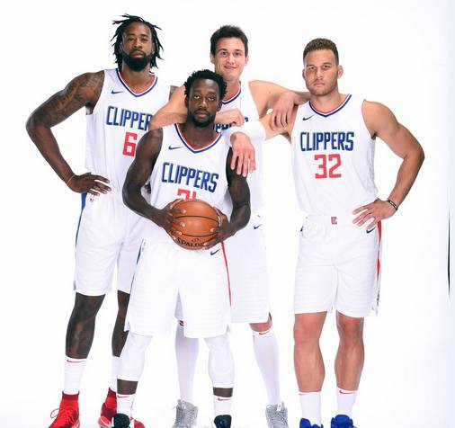 的短期波动 的短期波动